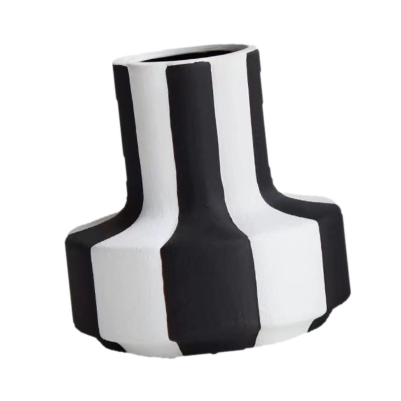 Vase à plantes élégant à rayur - Desk Setup Minimalist avis et prix